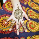 Henna Hand 12