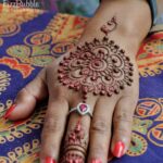 Henna Hand 25